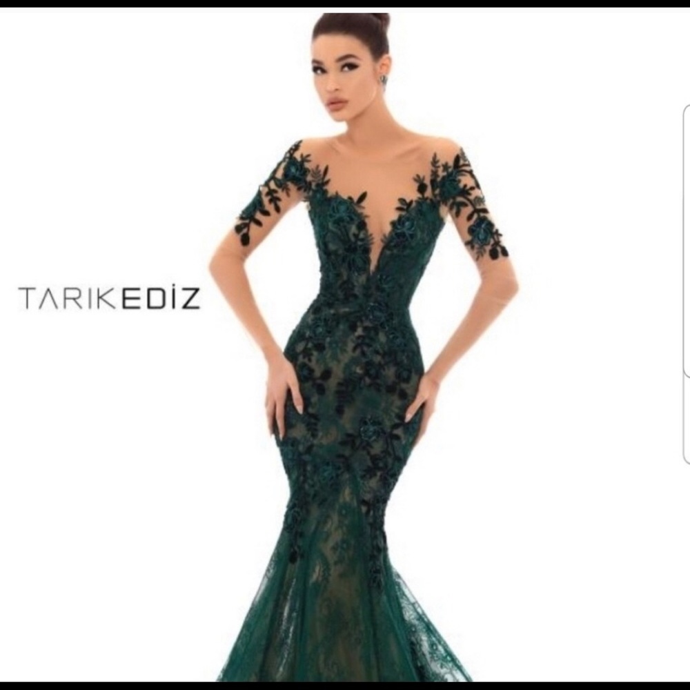 Tarik Ediz gown